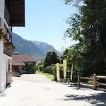 Ruhige In Mit Garten By Interhome *