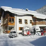 Ruhige In Mit Garten By Interhome Apartment