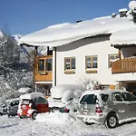Apartment Ruhige In Mit Garten By Interhome Sankt Gallenkirch